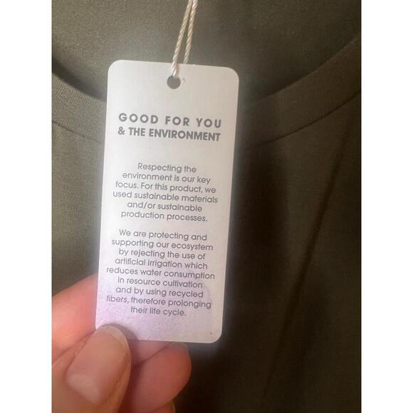 NWT Lascana Olive Long Sleeve Asymmetric Button Detail Decorative Tunic Top 8 10 - Picture 5 of 12